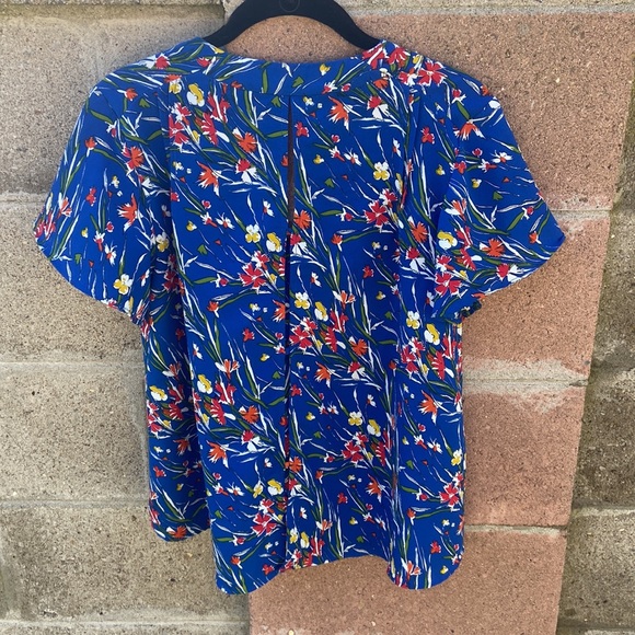 Zara basics flare short sleeve floral blouse - Picture 4 of 5